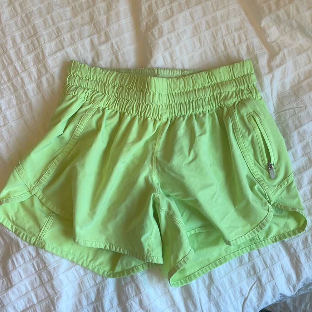 Lulumon tracker shorts